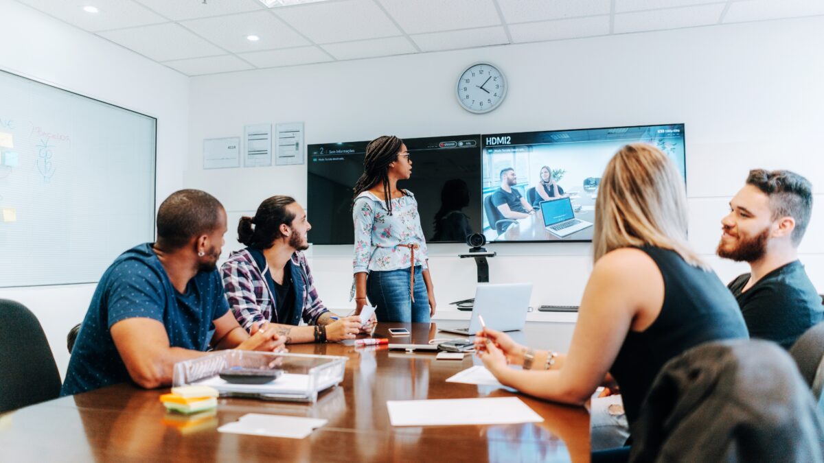 Best Smart Boardroom AV Installations in Hyderabad Featuring High-Performance Audio